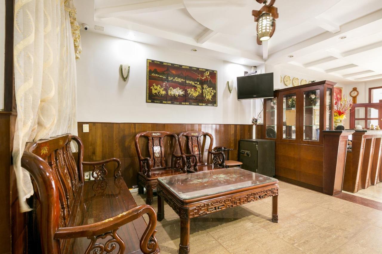 Oyo 369 Minh Anh Hotel Хошимин Екстериор снимка